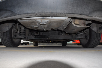 2015款朗动1.6L自动尊贵型