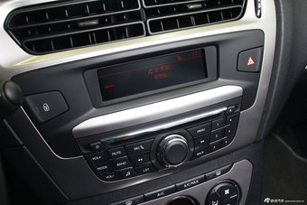 2013款标致301 1.6L自动尊贵版到店实拍