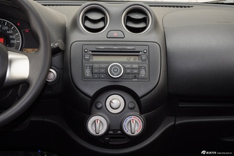 2015款玛驰1.5L自动易智版