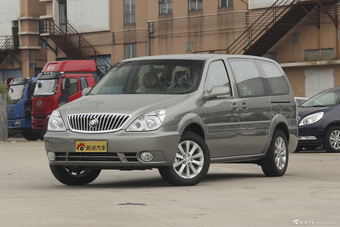 2014款GL8商务车2.4L自动经典版