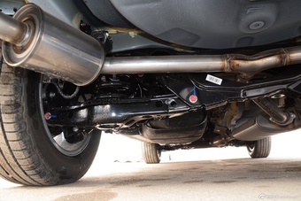 2016款比亚迪宋1.5TI手动豪华型