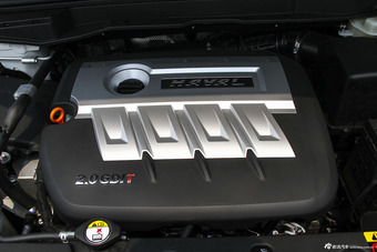 2015款哈弗H6 Coupe 2.0T自动两驱尊贵型