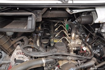 2015款图雅诺2.8T短轴商运版