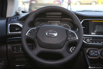 2015款传祺GS4 1.3T自动200T G-DCT精英版