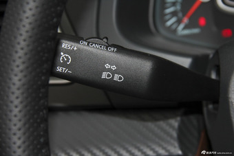 2015款绅宝CC 1.8T自动精英版