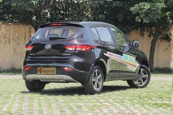 2015款骏派D60 1.8L自动尊贵型