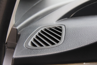 2014款长城C50 1.5T手动尊贵型升级版