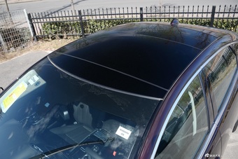 2016款捷豹XJL 2.0T自动两驱典雅商务版