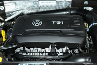 2015款甲壳虫2.0T自动