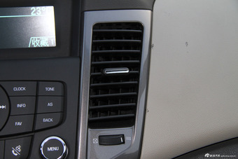 2015款科鲁兹1.5L自动经典SE AT