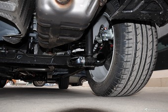 2015款瑞风S3 1.5L手动豪华智能尊享版