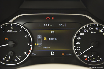 2015款楼兰 2.5L自动XL两驱智尚版