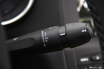 2013款雪铁龙C4L 1.6THP自动劲智版