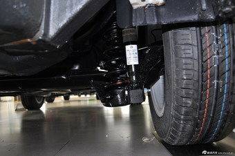 2013款新桑塔纳1.6L自动舒适型吉祥黑