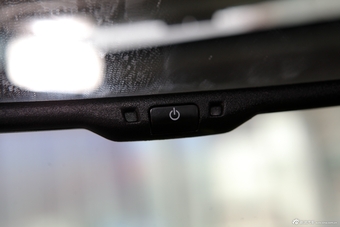 2013款吉利EC8 2.4L自动尊贵型