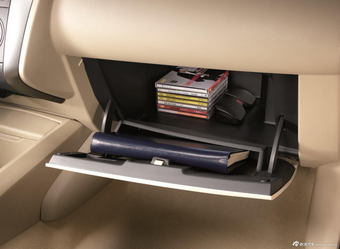 2013款启辰D50官方图