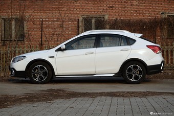 2015款V CROSS 1.5T手动智控型