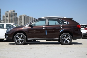 2016款比亚迪S7 2.0T自动尊贵型Plus