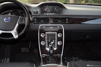 2015款沃尔沃S80L 2.0T T5智尊行政版