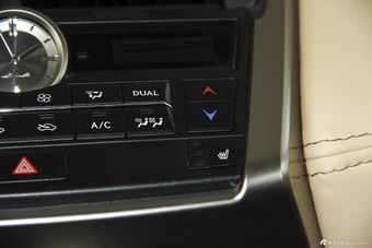 2015款雷克萨斯NX 2.0L自动200全驱锋尚版