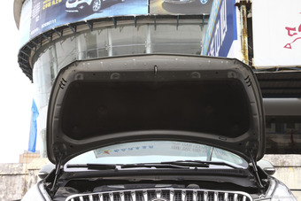 2014款GL8商务车3.0L自动XT豪华商务旗舰版