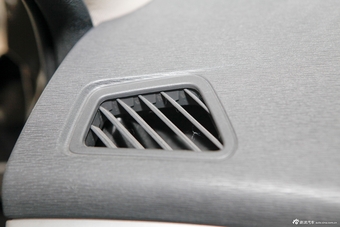 2013款艾瑞泽7 1.6手动致享版