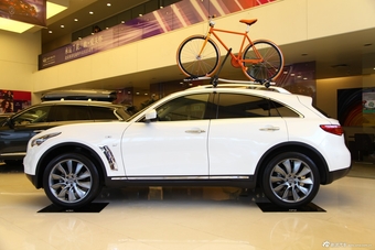 2013款英菲尼迪QX70 3.7L标准版