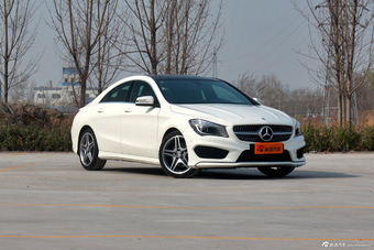 2015款奔驰CLA220 到店实拍
