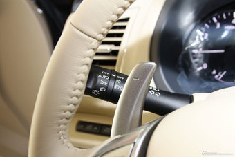 2014款天籁公爵2.5L XV-VIP尊领版实拍