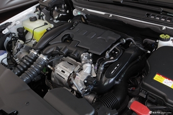 2014款雪铁龙C5 1.6T自动尊贵型