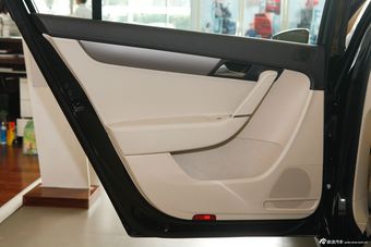 2013款迈腾1.8TSI领先型