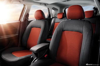 2013款风神h30 cross