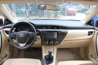 2014款卡罗拉1.6L手动GL-i真皮版