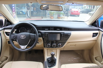 2014款卡罗拉1.6L手动GL-i真皮版图片