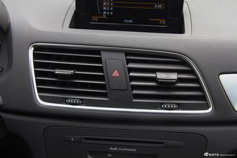 2015款奥迪Q3 35TFSI进取型