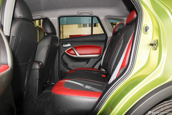2015款海马S5 1.5T手动豪华型运动版
