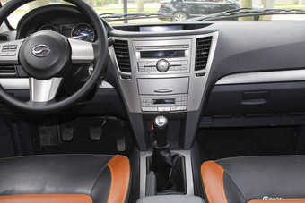 2015款中兴威虎TUV 2.8T手动柴油两驱精英型