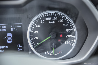 2016款海马M3 1.5L手动舒适型