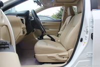 2014款卡罗拉1.6L手动GL-i真皮版