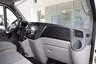 2015款图雅诺2.8T手动短轴商运版ISF2.8s4129P图片