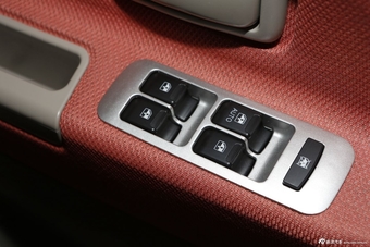 2013款北斗星1.4L手动全能升级版VVT