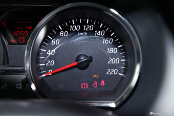 2013款骊威劲锐1.6XL 手动舒适版