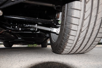 2015款英菲尼迪Q70L 2.5L奢华版