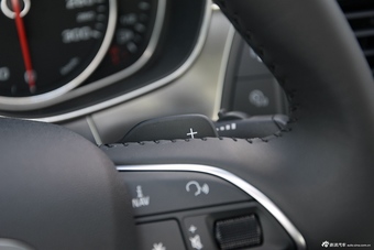 2016款奥迪A6L 1.8T自动TFSI技术型