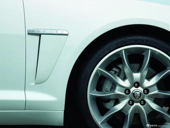 2013款捷豹XF官方图