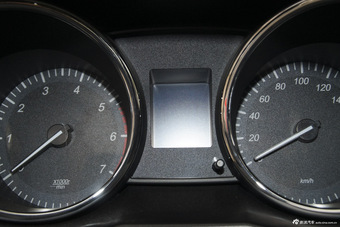 2016款幻速S3 1.5L手动豪华型