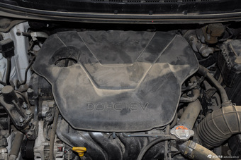 2015款朗动1.6L自动尊贵型