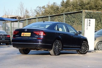 2016款帕萨特2.0T自动至尊版380TSI