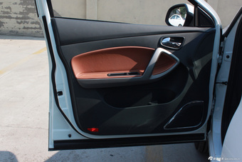 2014款海马S5到店实拍