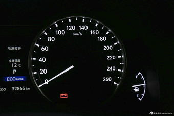 2014款雷克萨斯GS 2.5L自动250 F-Sport